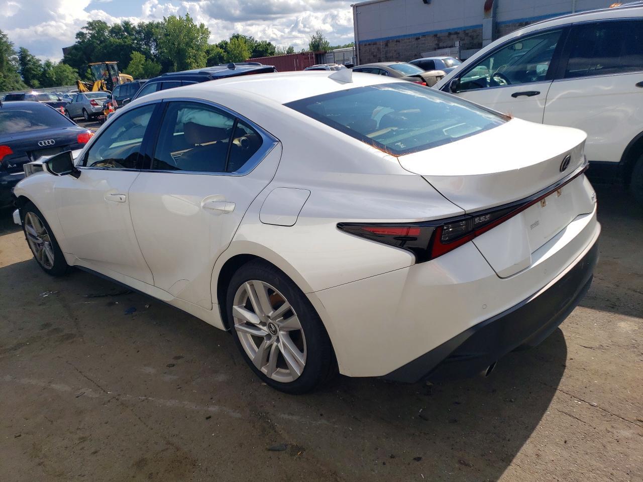 2021 Lexus Is 300 - Фото 2