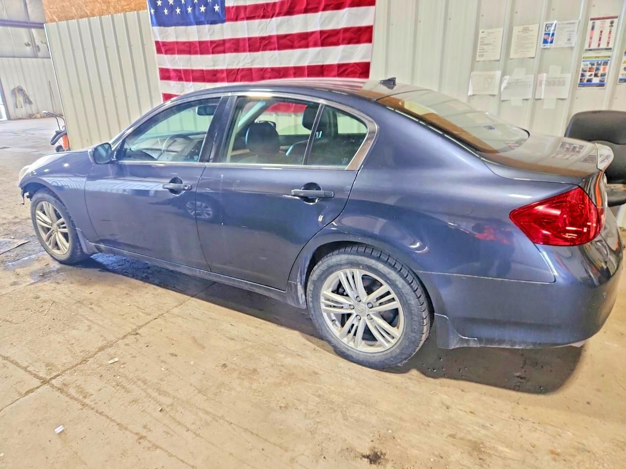 2012 Infiniti G37 Sedan X - Фото 2