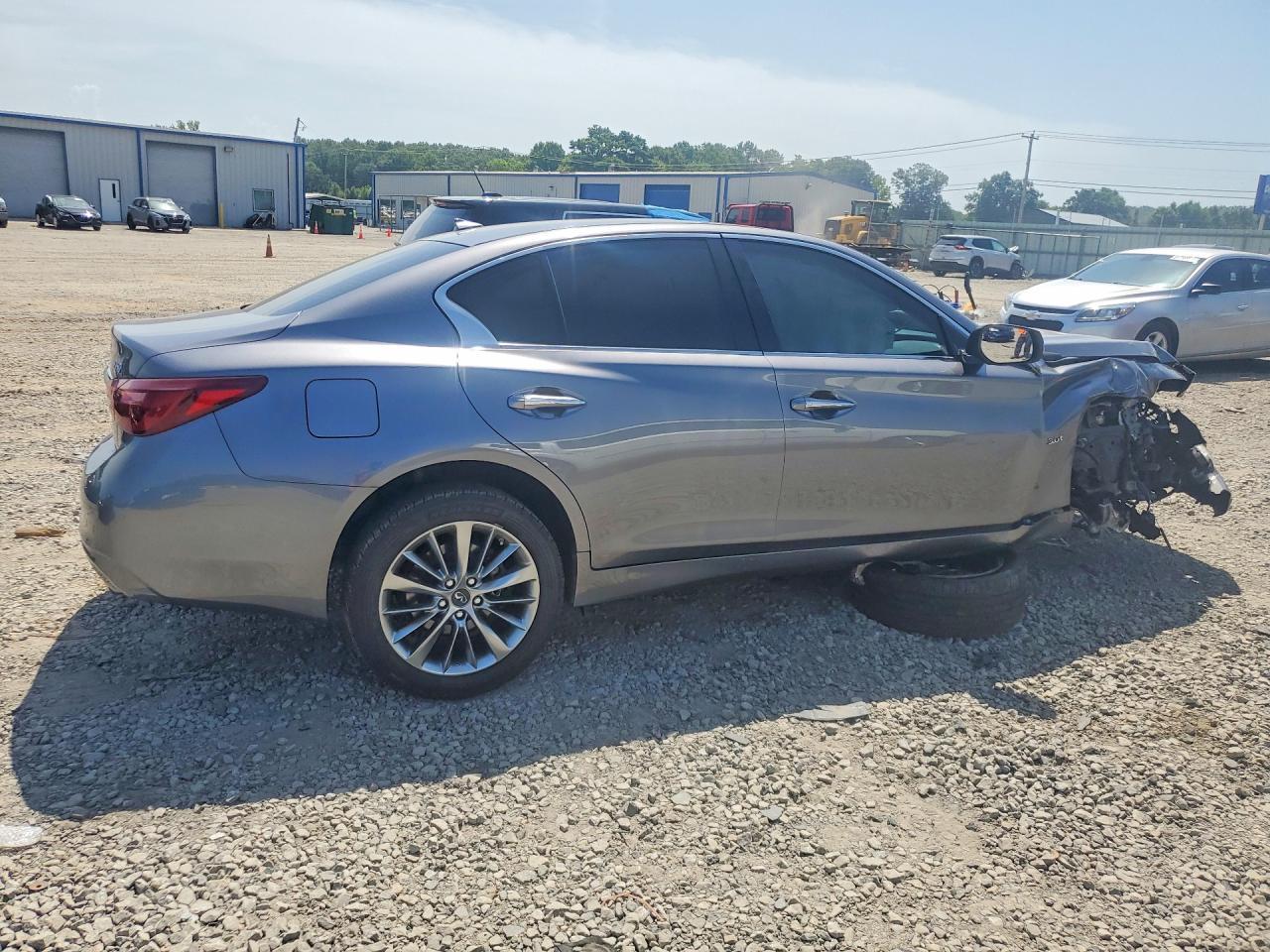 2019 Infiniti Q50 3.0T Luxe - Фото 3