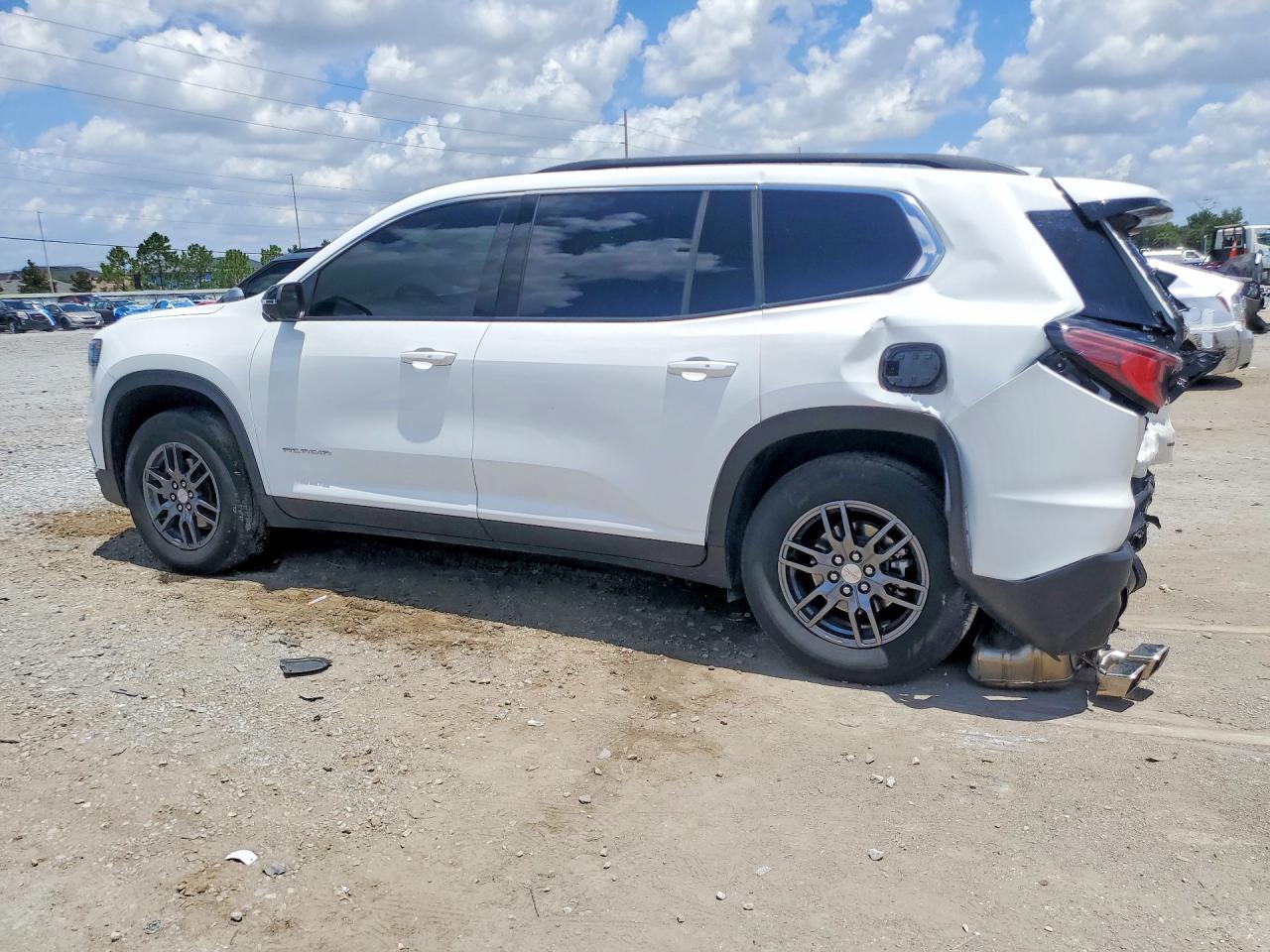 2025 GMC Acadia Elevation - Фото 2