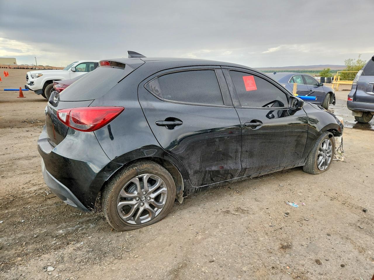 2020 Toyota Yaris Hatchback Le - Image 3