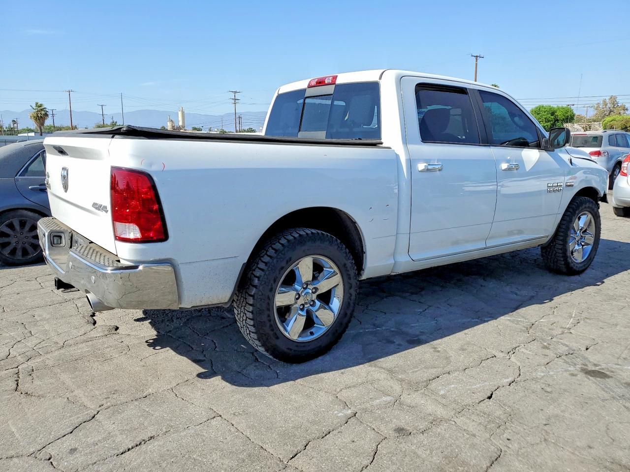 2018 Ram 1500 Slt - Фото 3