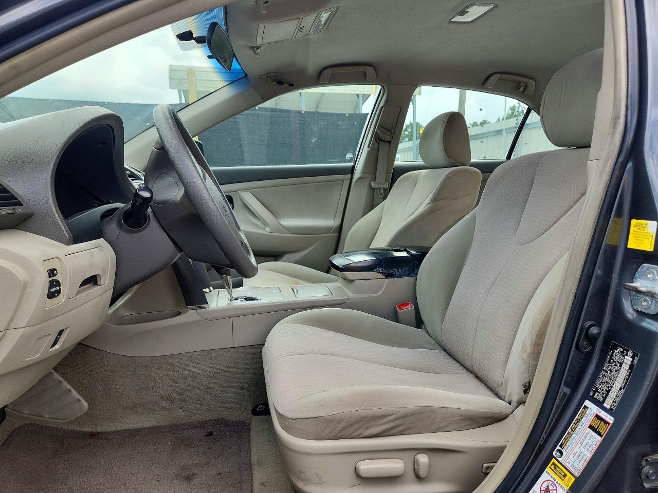 2011 Toyota Camry Le - Фото 7