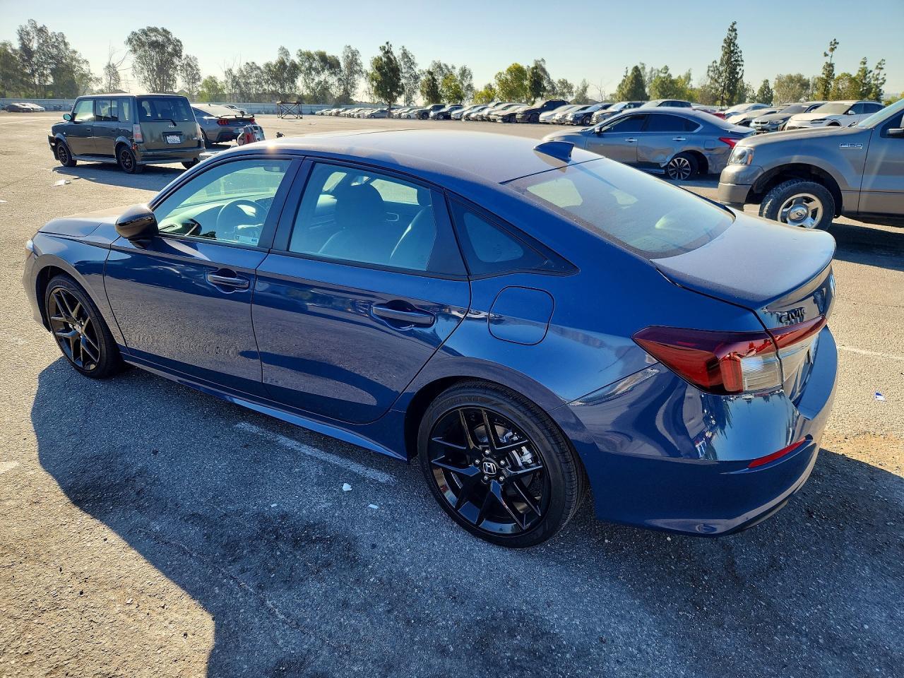 2026 Honda Civic Sport - Фото 2
