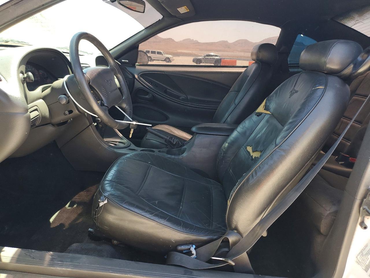 2001 Ford Mustang - Фото 7