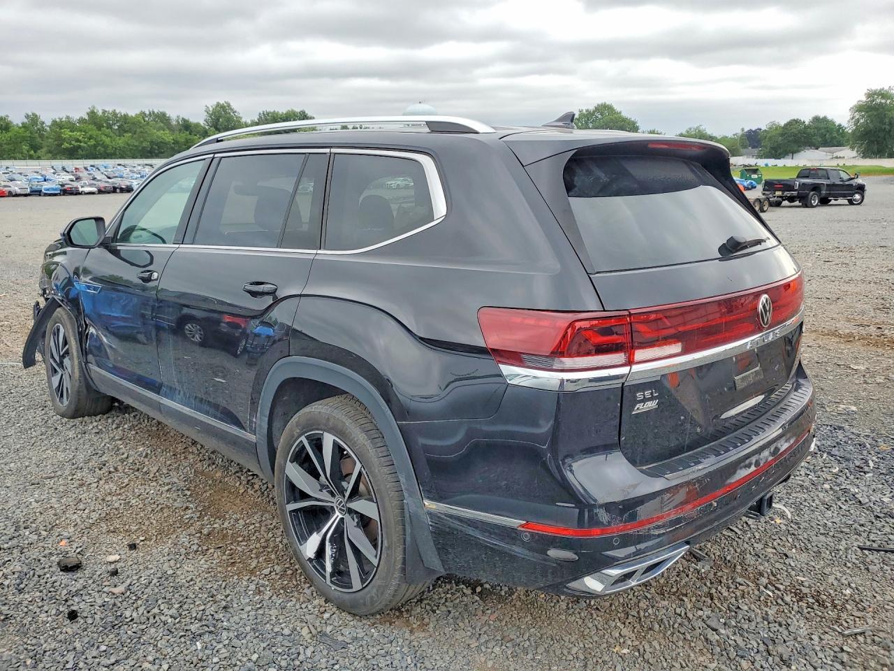 2024 Volkswagen Atlas Sel Premium R-Line - Фото 2