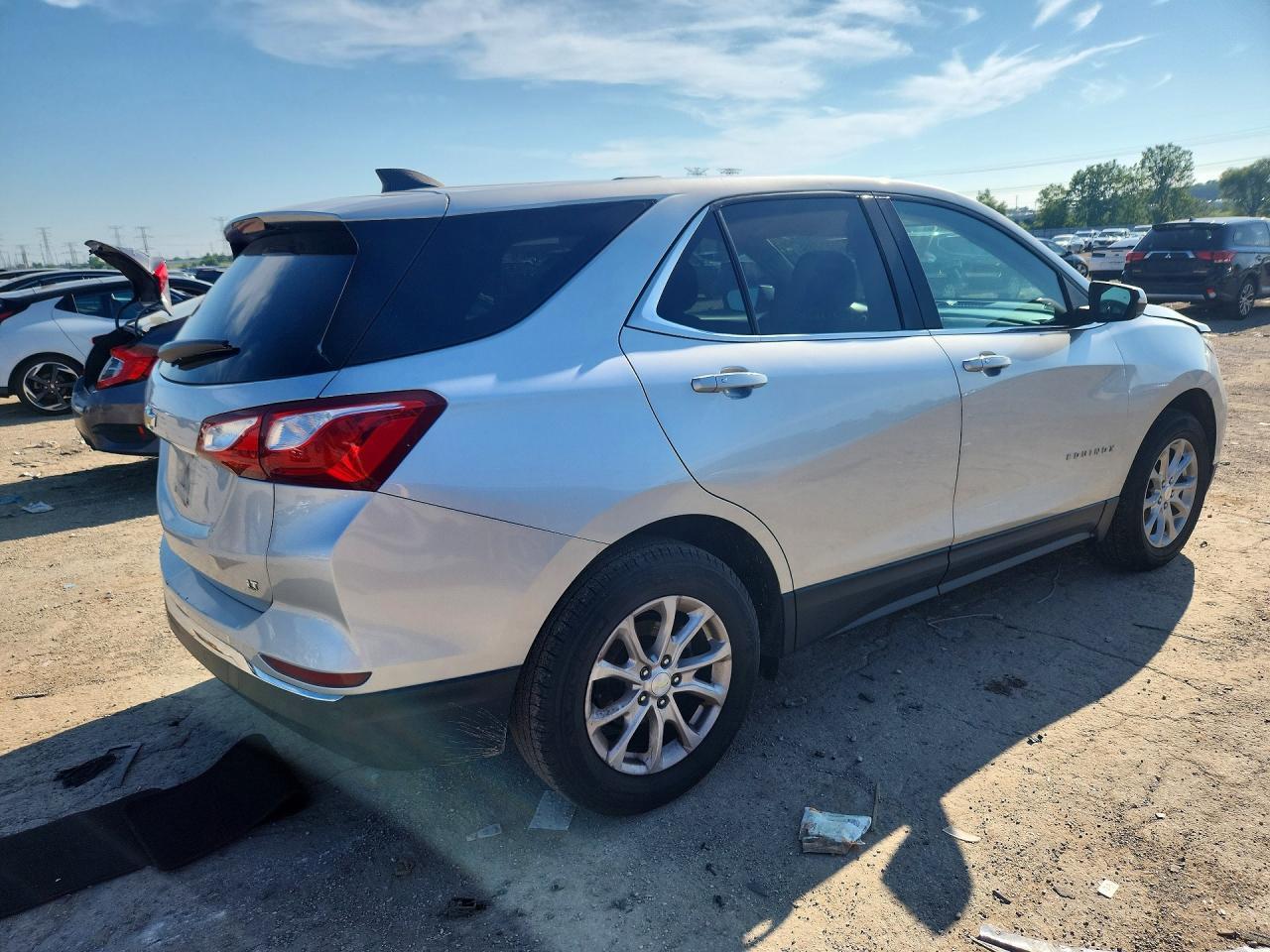 2018 Chevrolet Equinox Lt - Фото 3