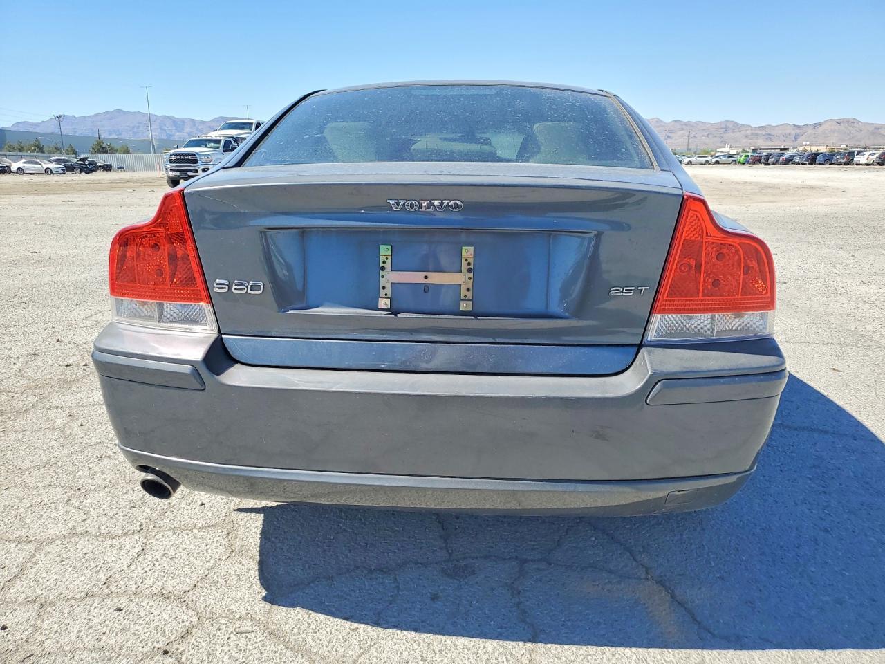 2006 Volvo S60 - Фото 6