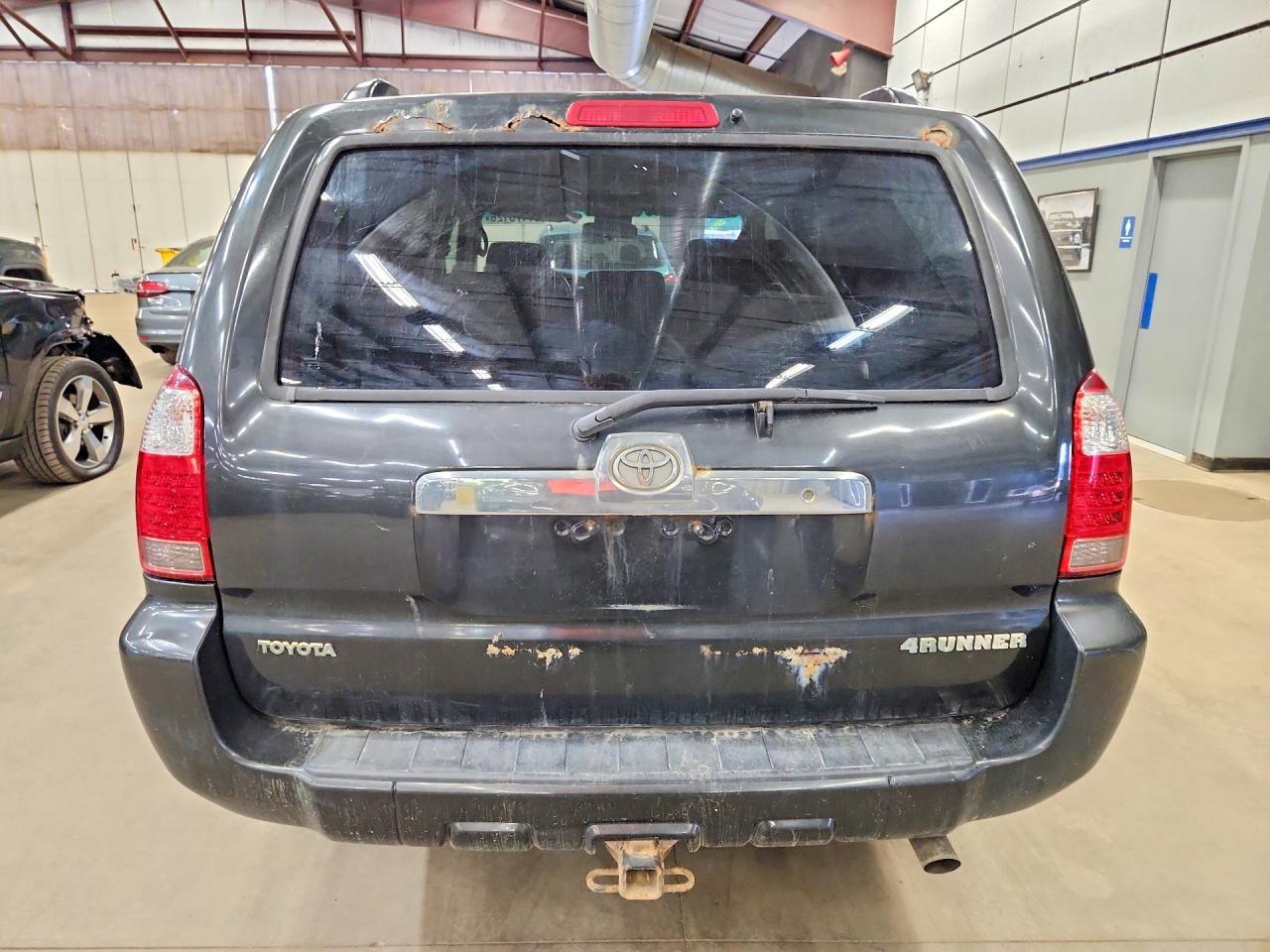 2007 Toyota 4Runner Sr5 - Image 6