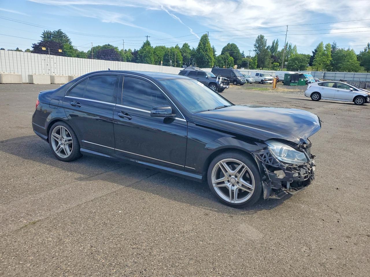 2013 Mercedes-Benz C 350 - Image 4