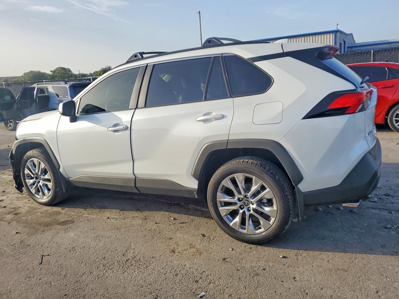 2025 Toyota Rav4 Xle Premium - Image 2