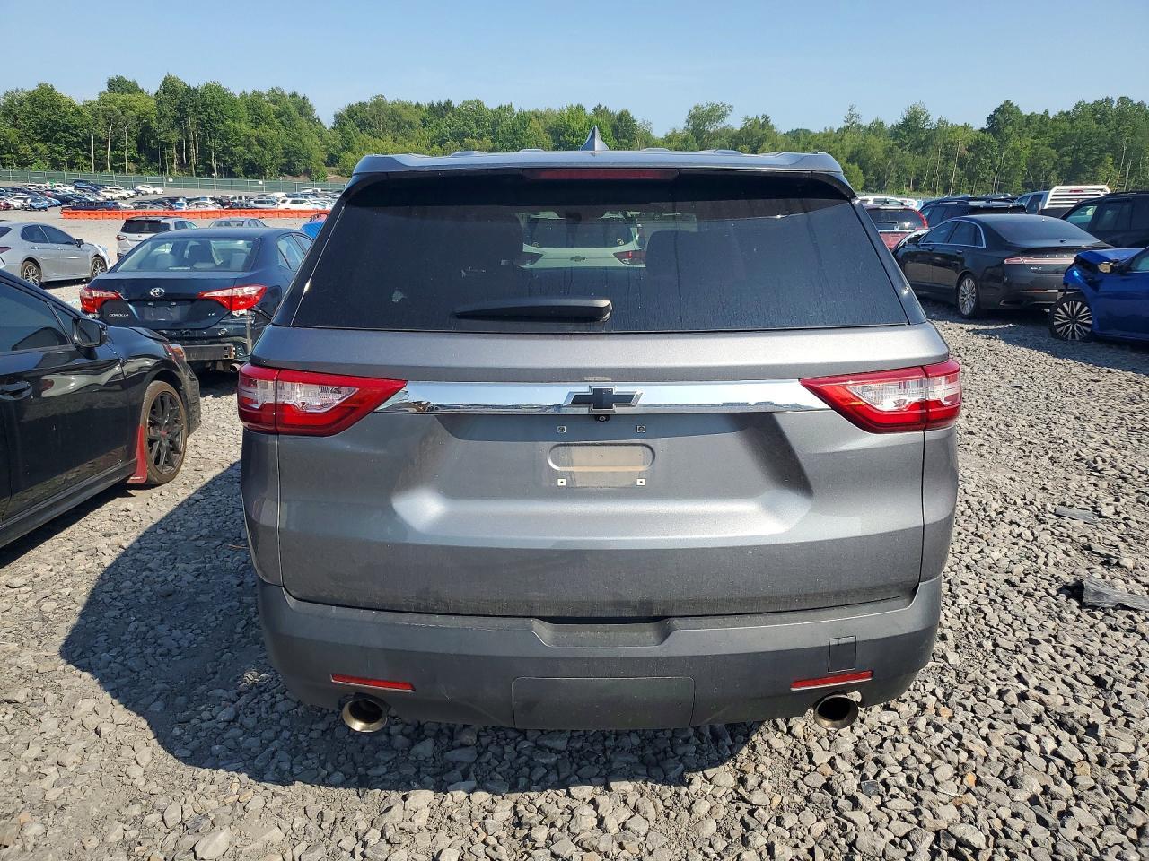 2020 Chevrolet Traverse Ls - Фото 6