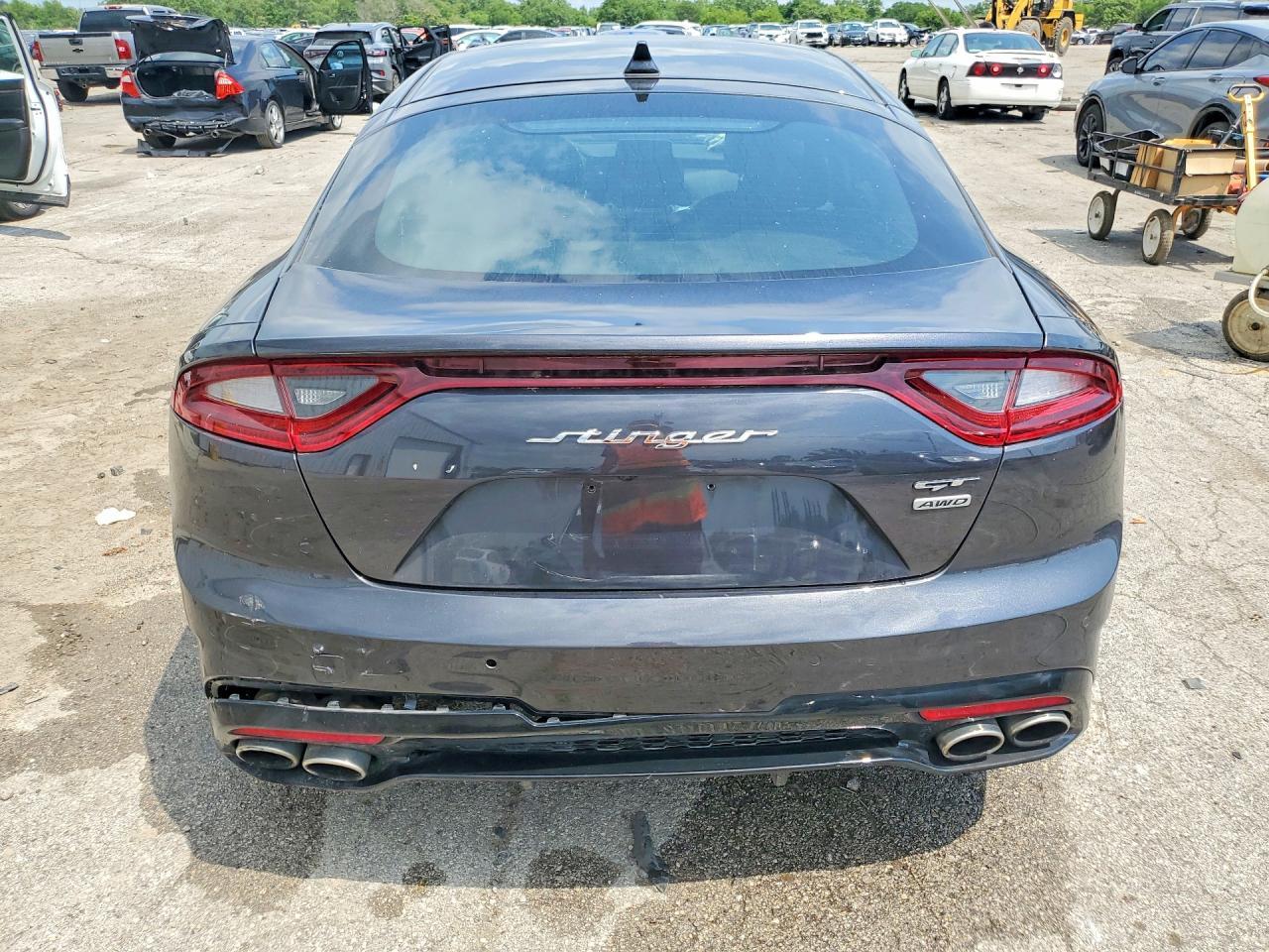 2020 Kia Stinger Gt1 - Фото 6