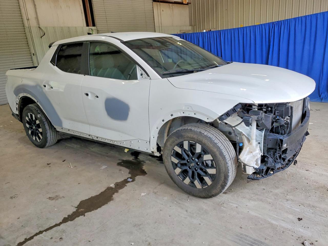 2025 Hyundai Santa Cruz Se - Image 4
