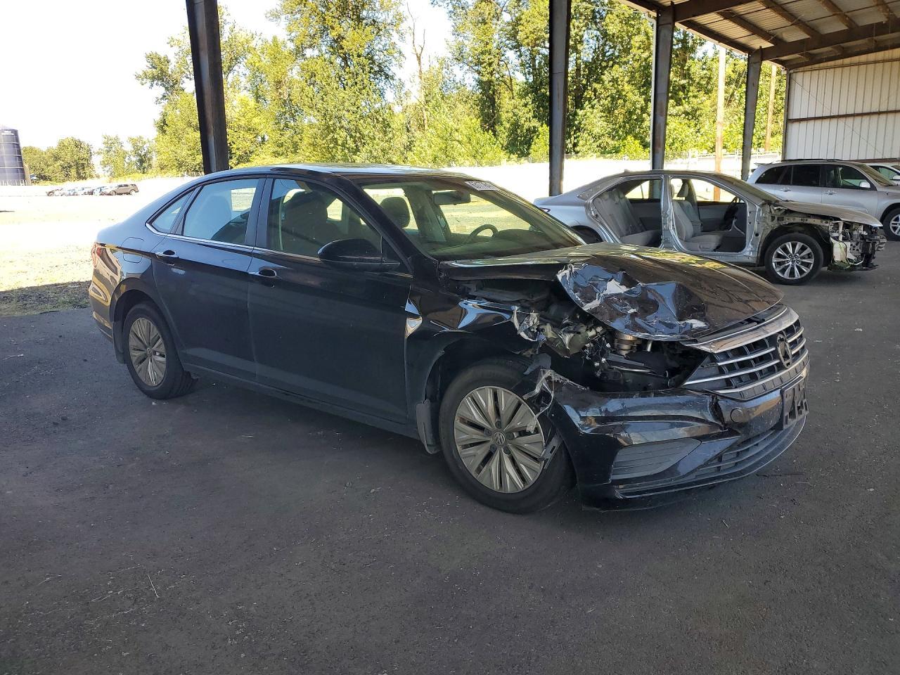 2019 Volkswagen Jetta S - Фото 4