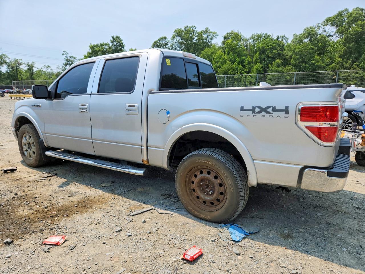 2011 Ford F150 Supercrew - Фото 2