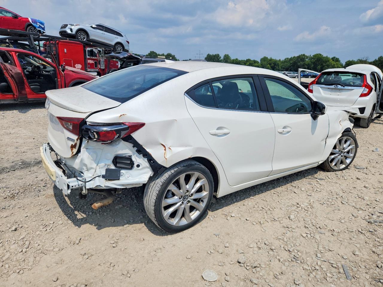 2016 Mazda 3 Touring - Фото 3