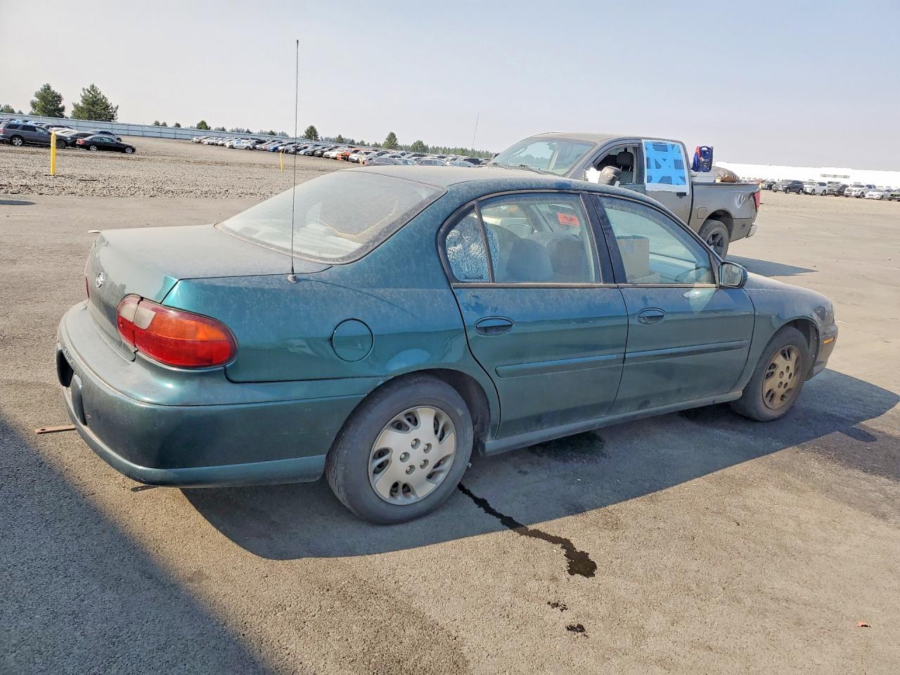 1999 Chevrolet Malibu - Image 3