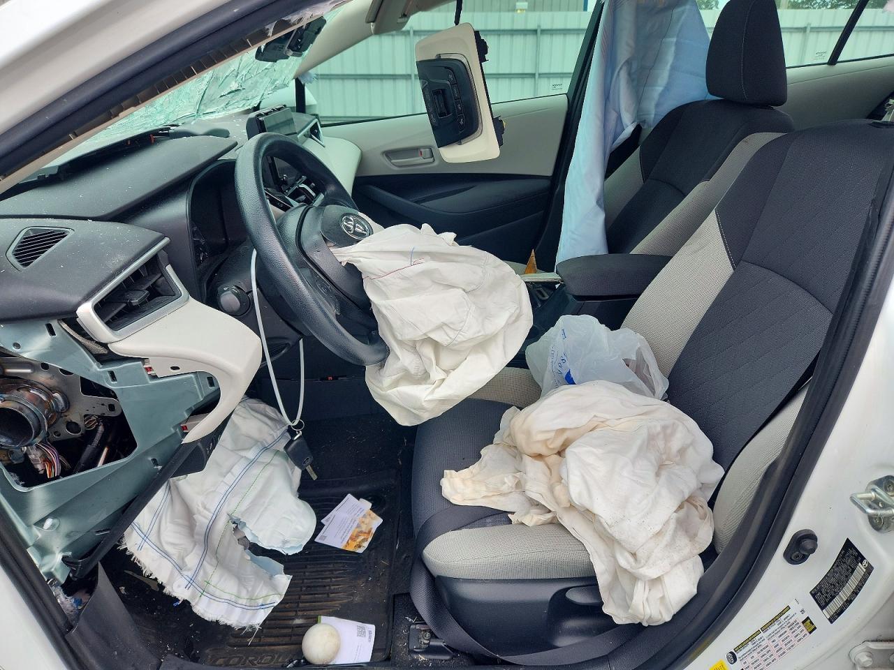 2024 Toyota Corolla Le - Фото 7
