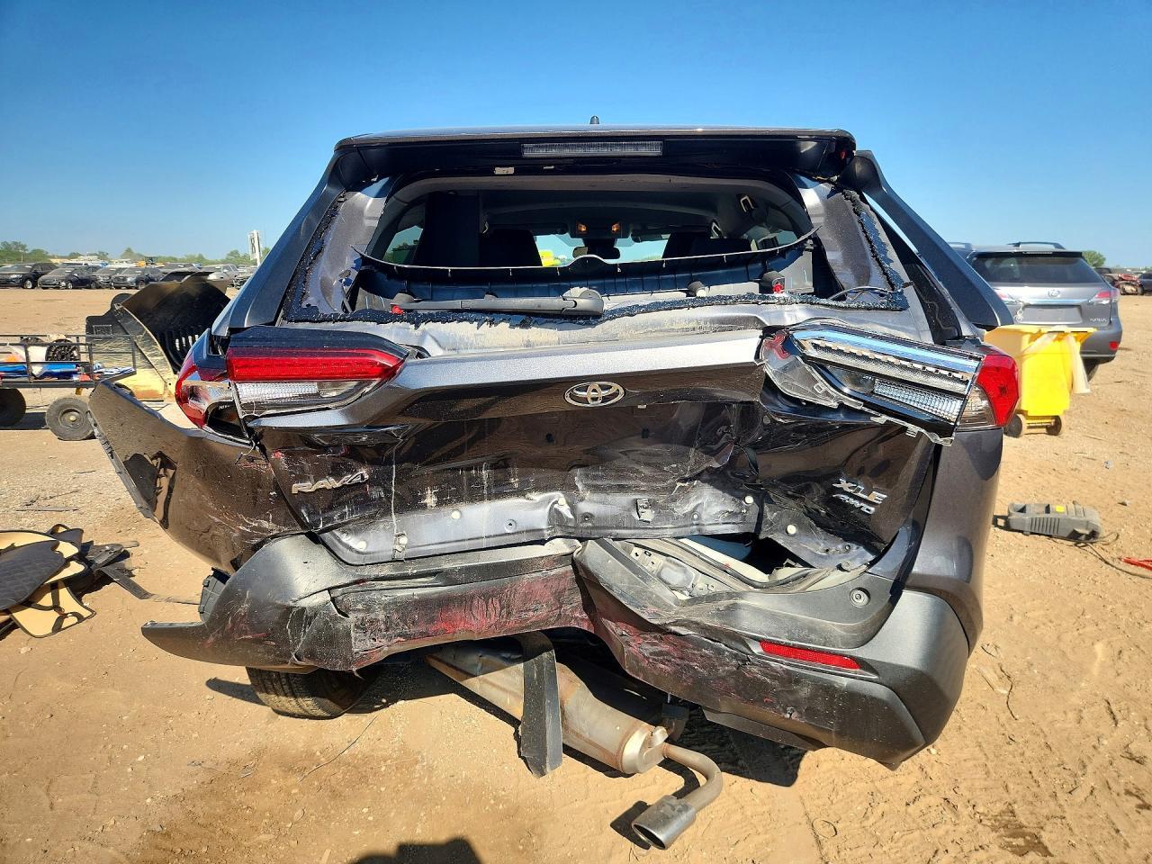 2021 Toyota Rav4 Xle - Фото 6