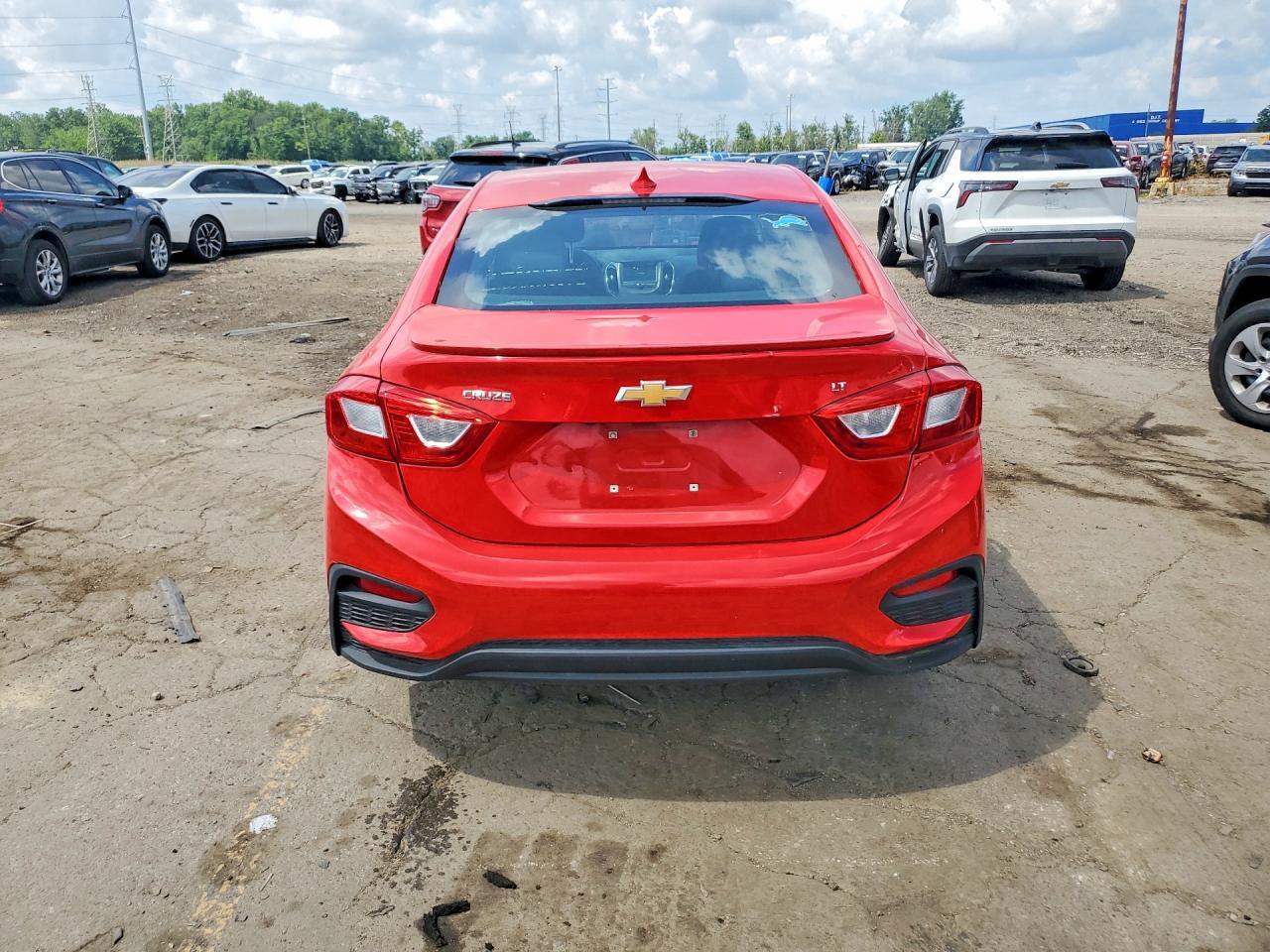 2017 Chevrolet Cruze Lt - Image 6