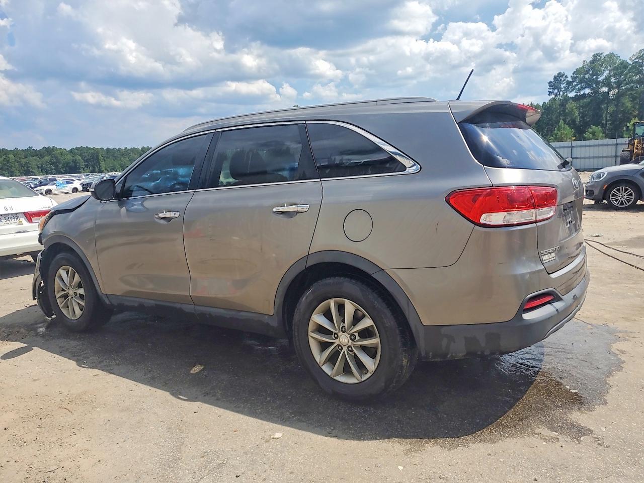 2016 Kia Sorento Lx V6 - Фото 2