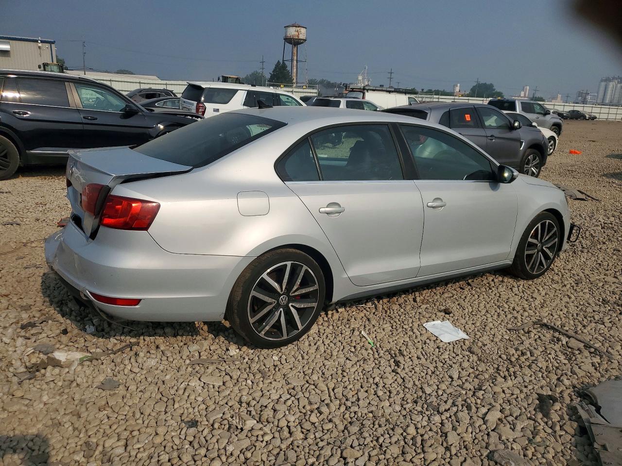 2013 Volkswagen Jetta Gli - Фото 3