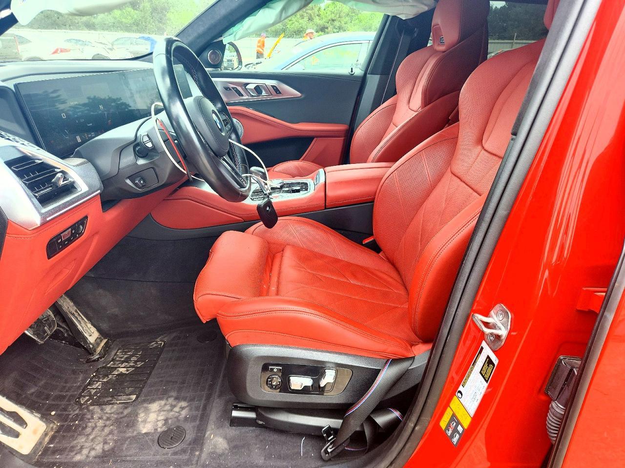 2023 BMW Xm - Image 7