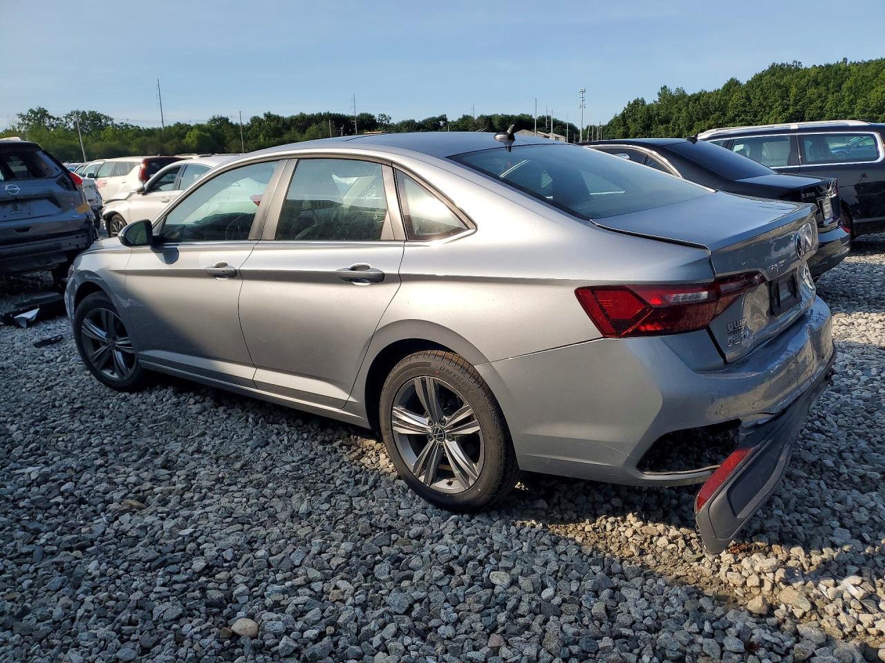 2023 Volkswagen Jetta Se - Фото 2