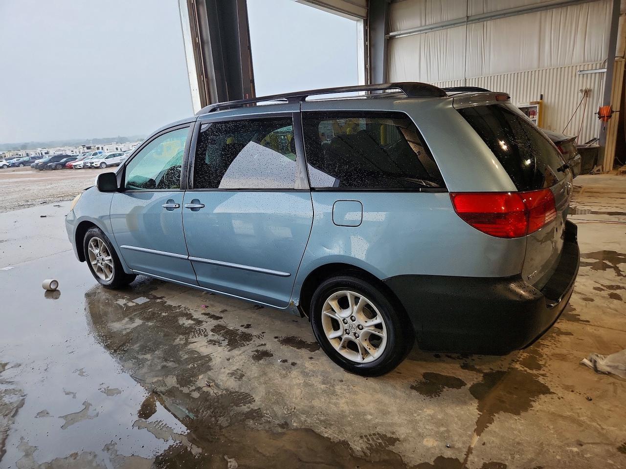 2005 Toyota Sienna Xle 7 Passenger - Фото 2
