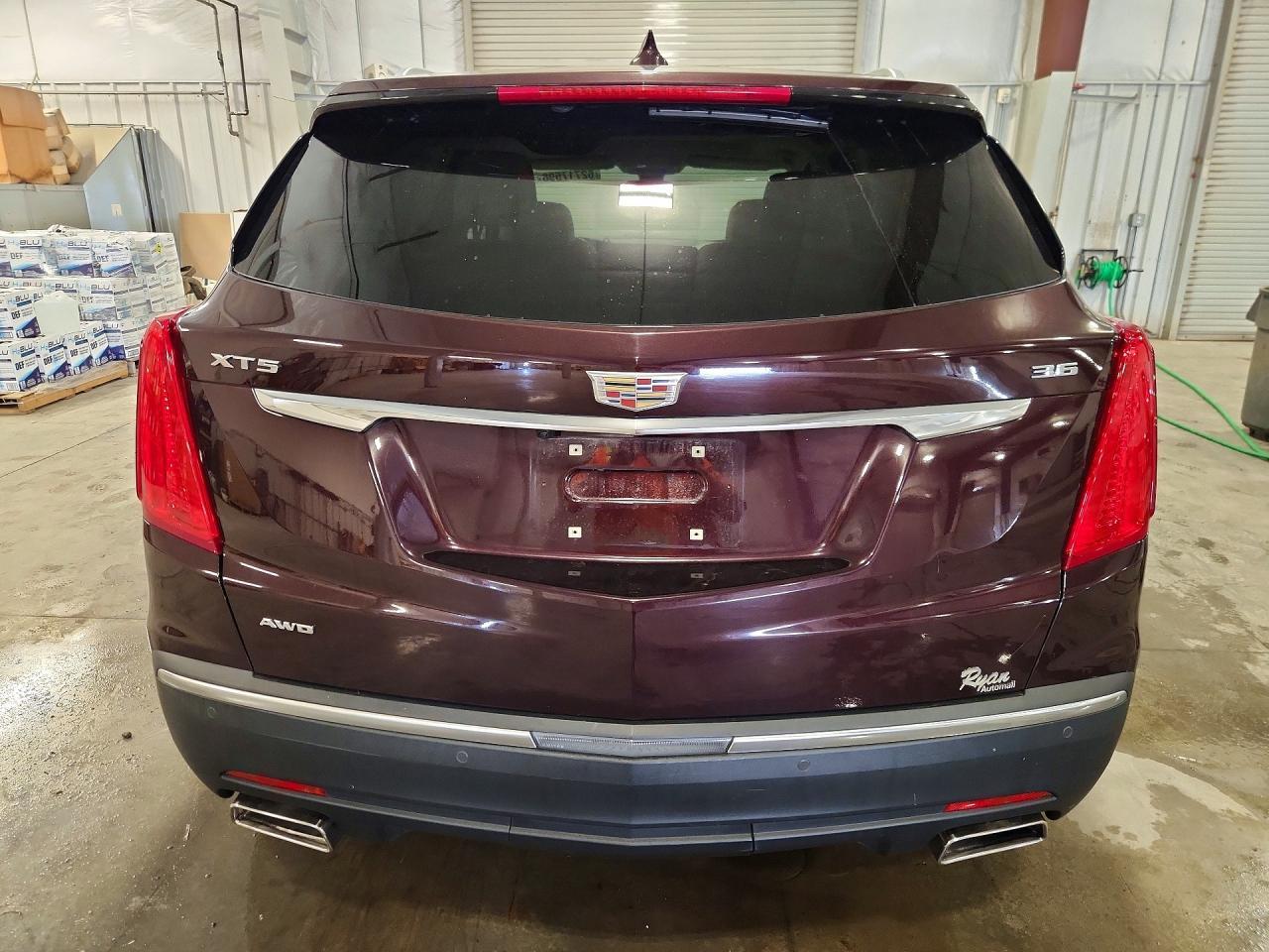 2018 Cadillac Xt5 Luxury - Image 6