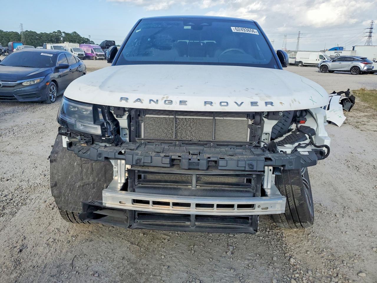 2025 Land Rover Range Rover Se - Фото 5