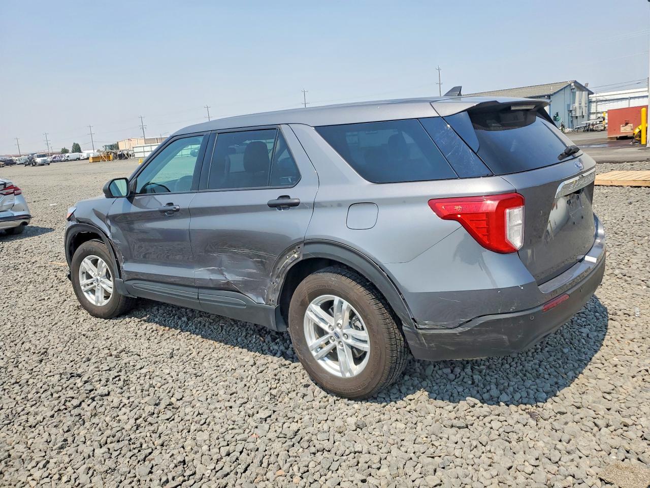 2022 Ford Explorer - Фото 2