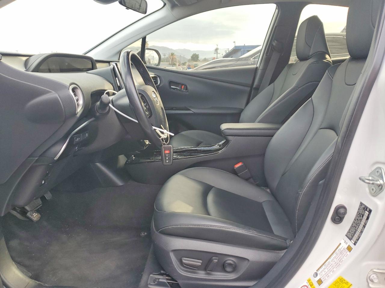 2022 Toyota Prius Prime Xle - Image 7
