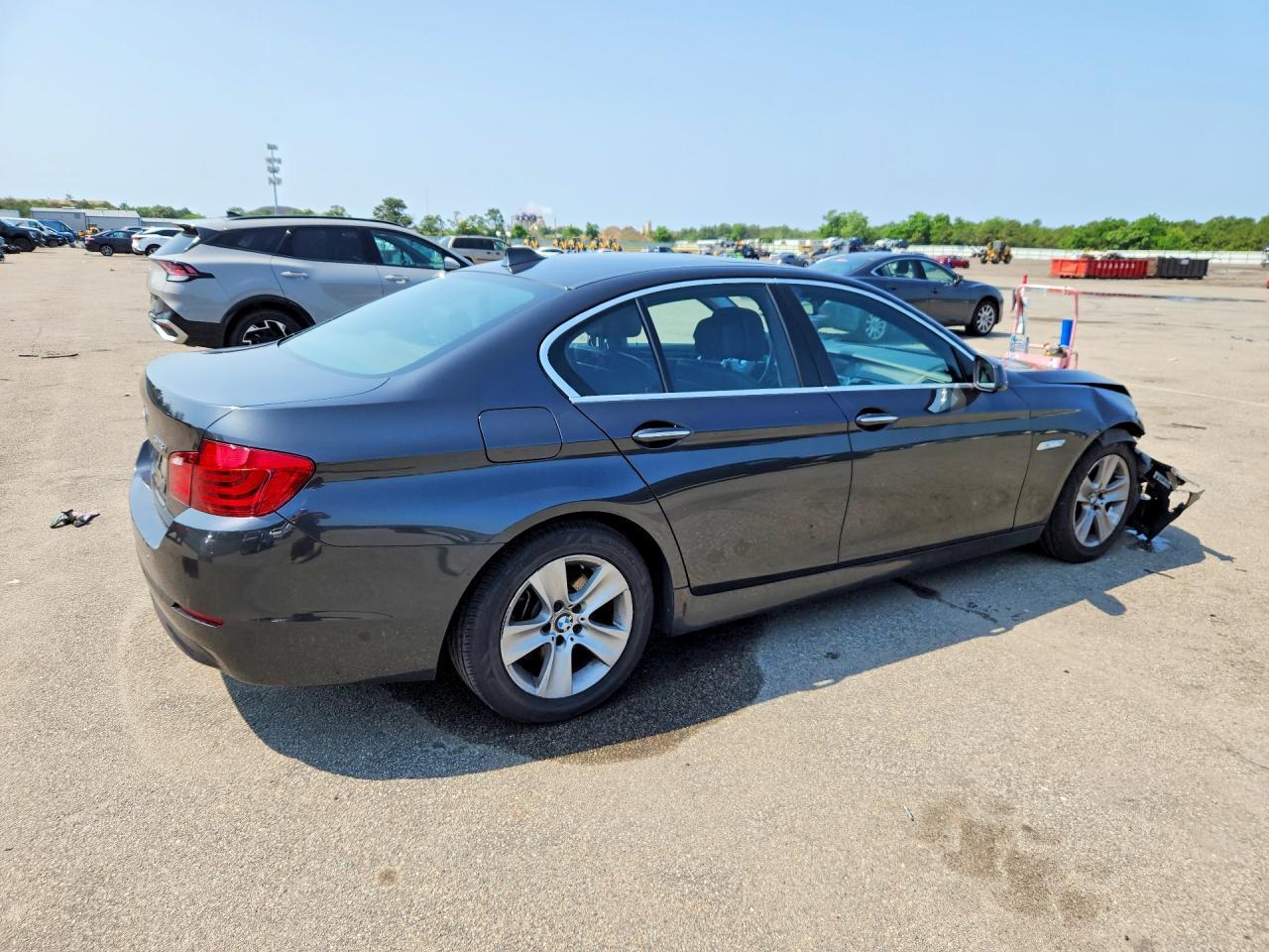 2013 BMW 528 I - Фото 3