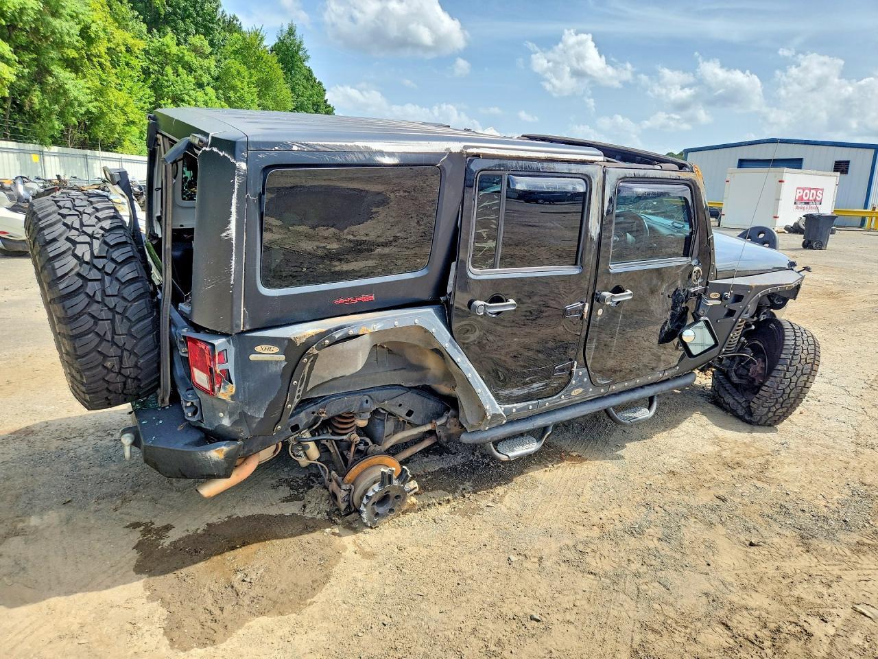 2016 Jeep Wrangler Unlimited Sport - Image 3