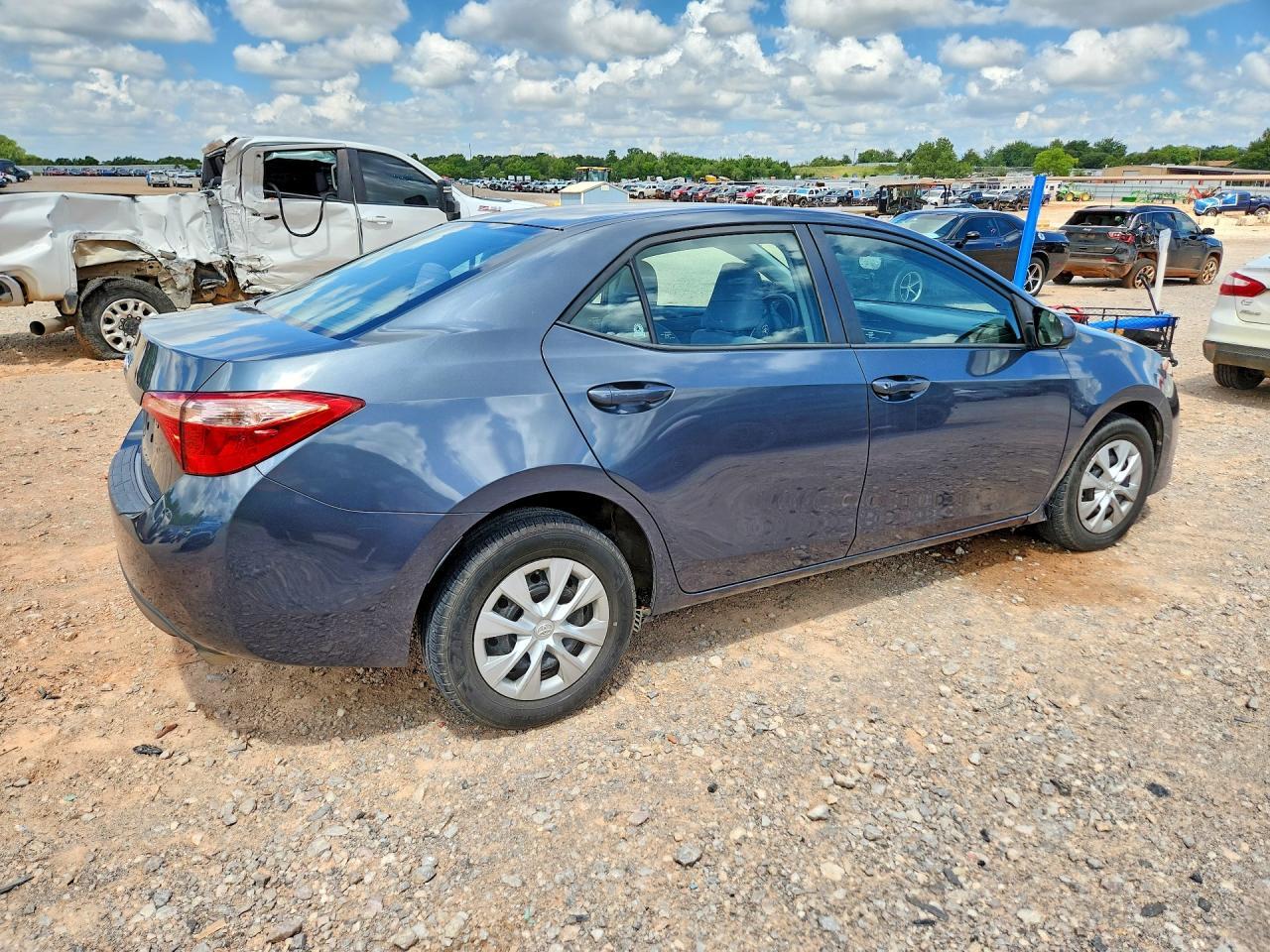 2017 Toyota Corolla L - Image 3