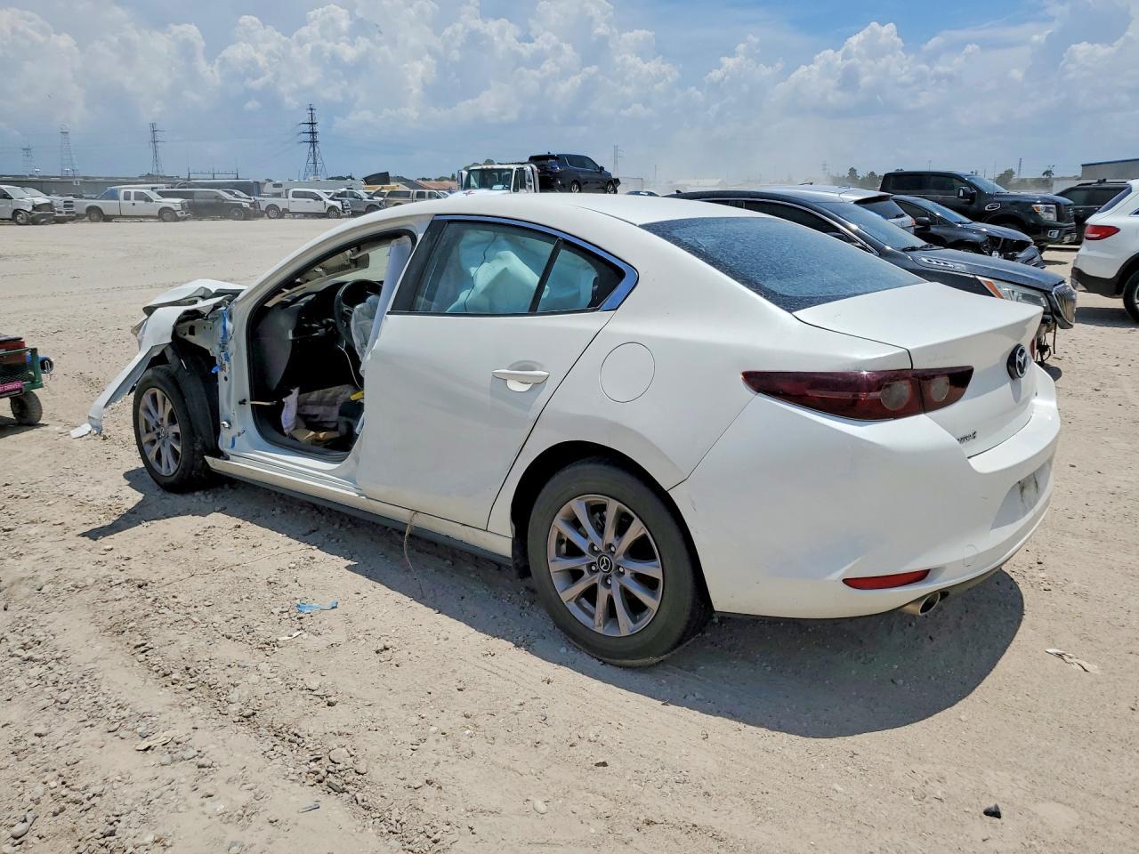 2021 Mazda 3 - Image 2