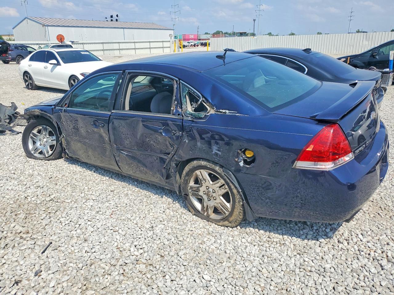 2012 Chevrolet Impala Lt - Фото 2