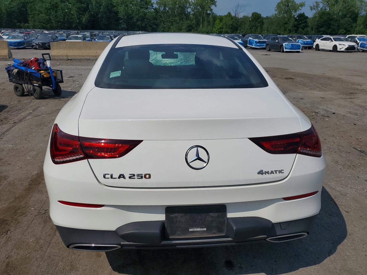 2022 Mercedes-Benz Cla 250 4Matic - Image 6