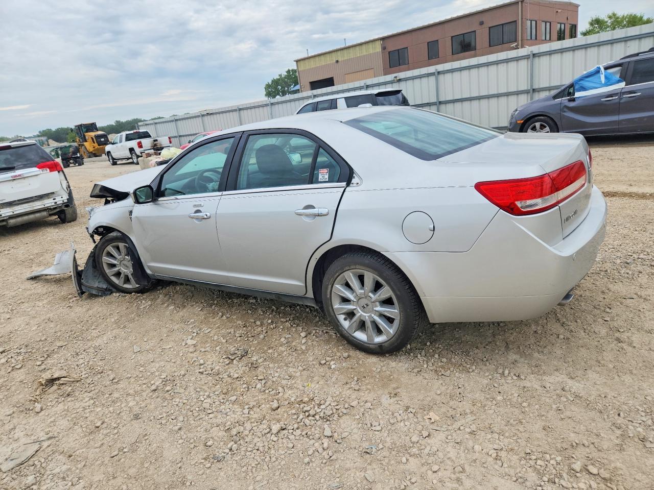 2010 Lincoln Mkz - Фото 2