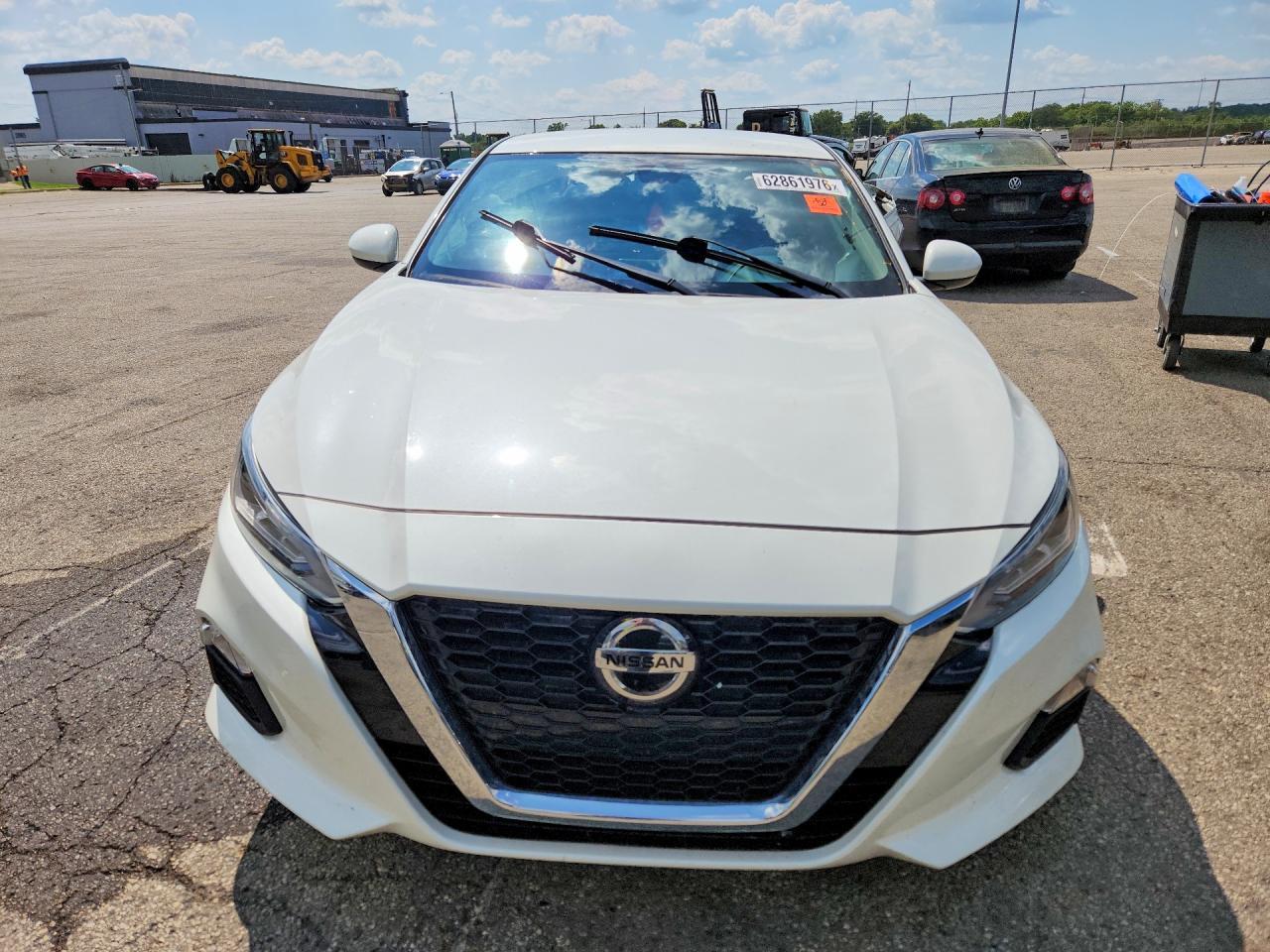 2021 Nissan Altima Sv - Фото 5