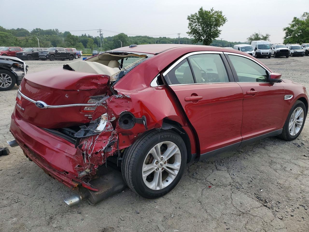 2015 Ford Taurus Sel - Фото 3