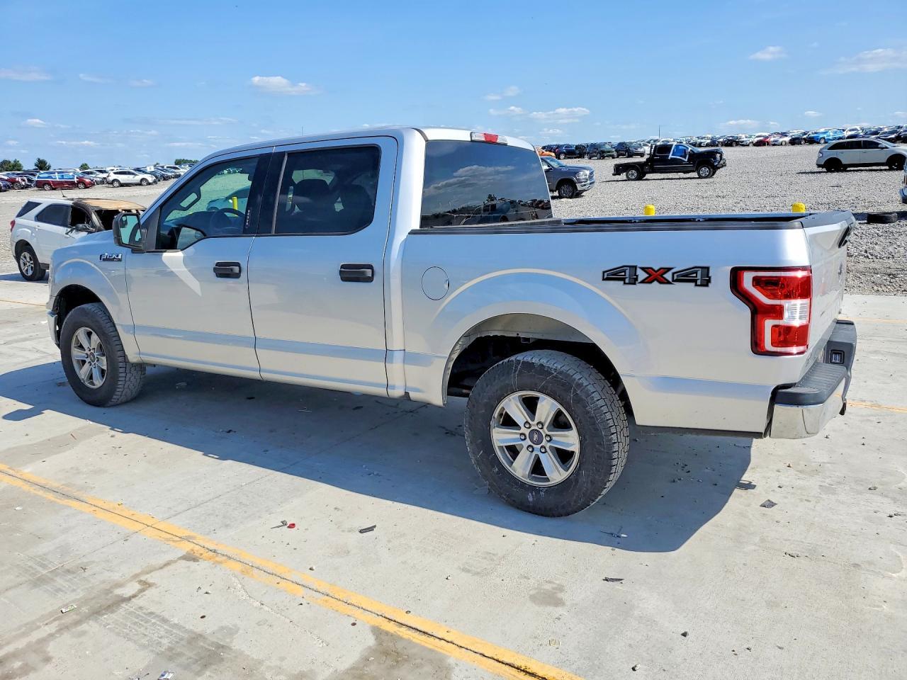 2018 Ford F150 Supercrew - Фото 2