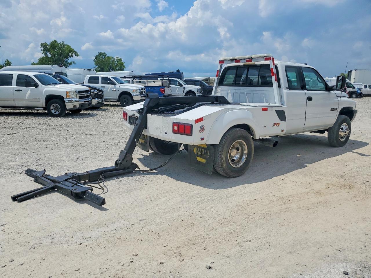 1995 Dodge Ram 3500 - Фото 3