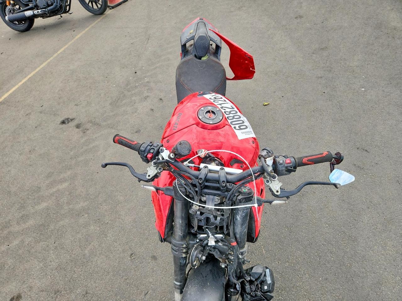 2024 Ducati Streetfighter V4 - Фото 5