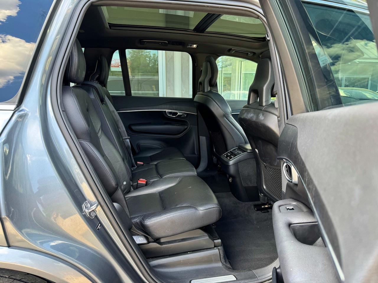 2020 Volvo Xc90 T6 Momentum 7 Passenger - Image 6