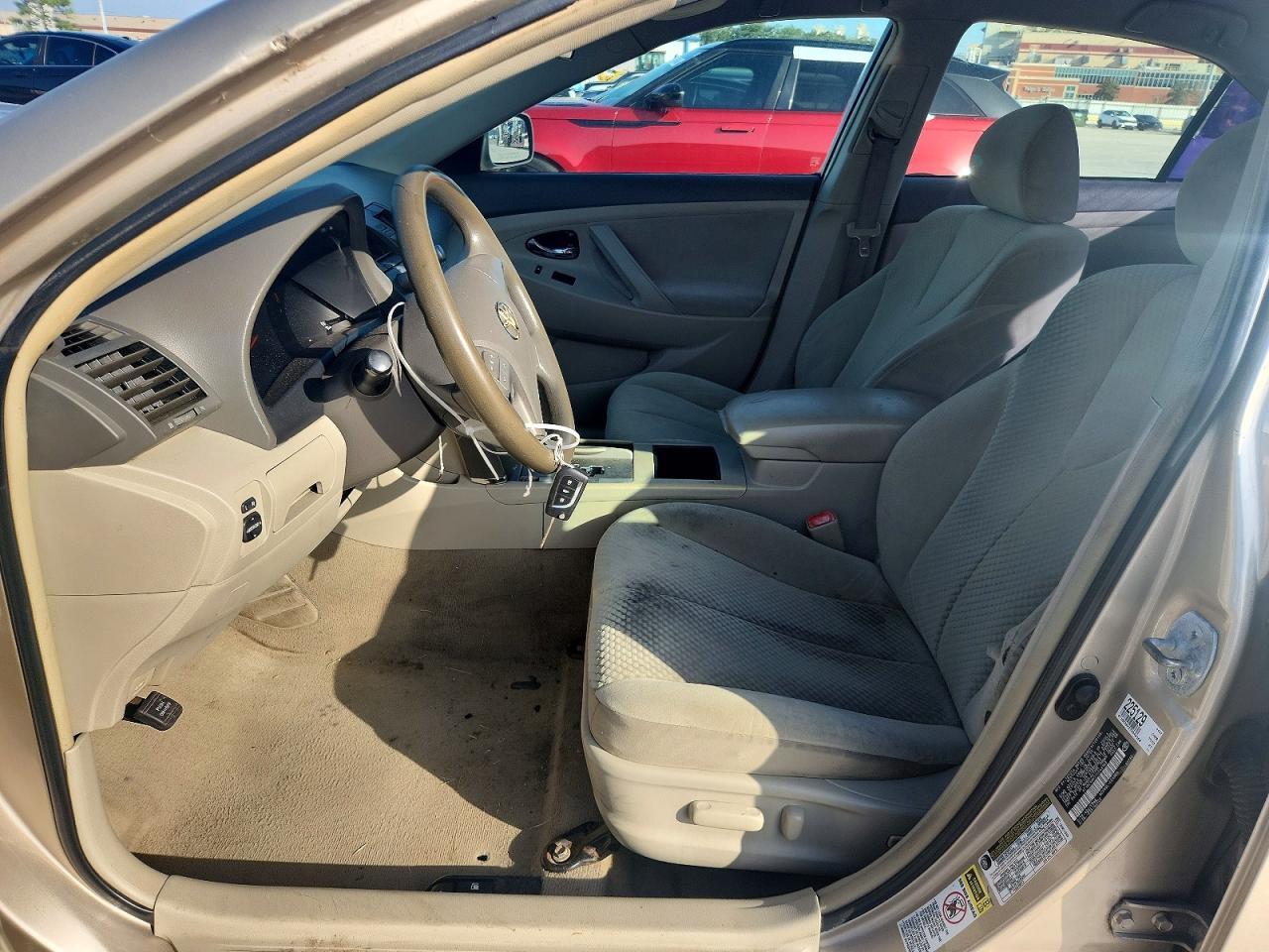 2007 Toyota Camry Le - Image 7