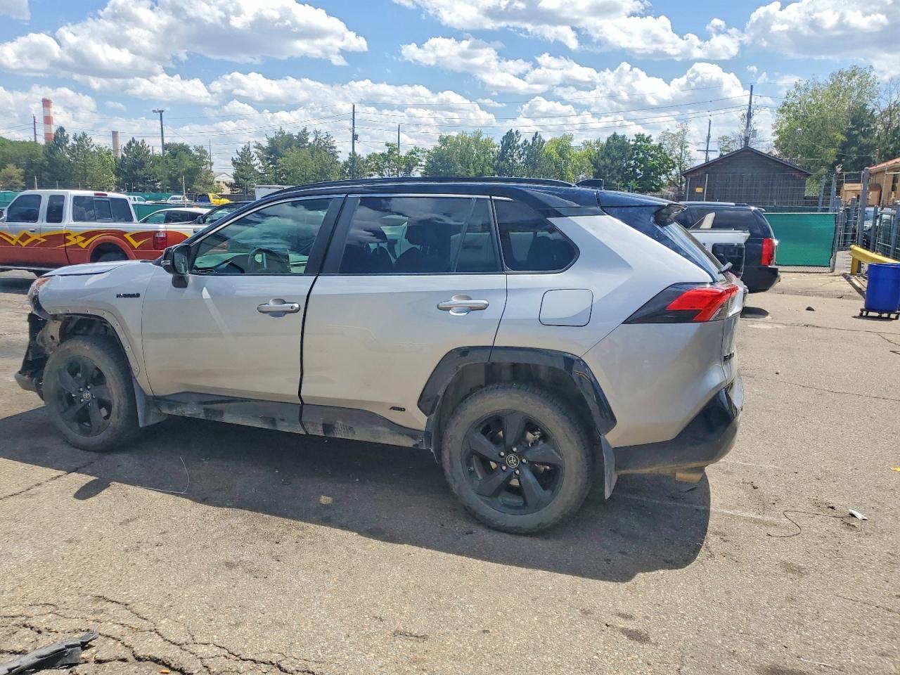 2020 Toyota Rav4 Xse - Image 2