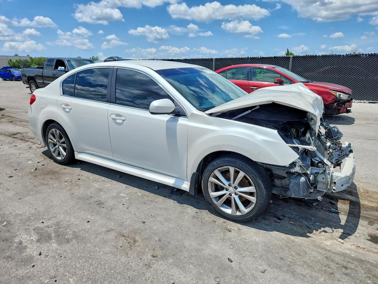 2013 Subaru Legacy 2.5I Premium - Image 4